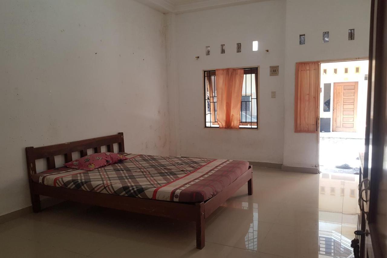 Oyo 91647 Sanina Residence Pematangsiantar Exterior foto